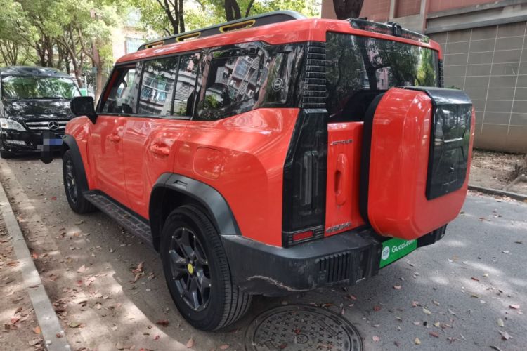 Used JETOUR Traveler 2023 2.0T All-Wheel-Drive CrossPRO
