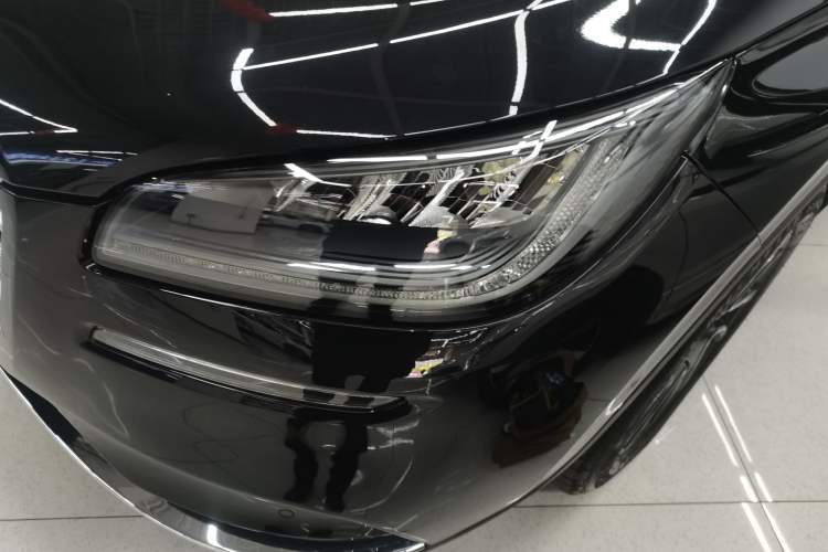 Used Lincoln Corsair 2022 2.0T Two-Wheel Drive Deluxe Edition