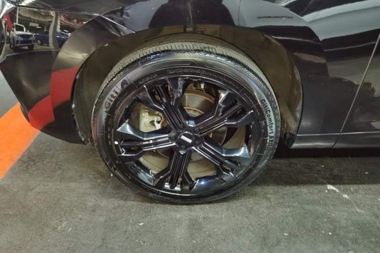 Used Wey VV7 2017 2.0T Flagship Model Left Front Wheel Hub