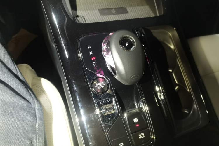 Used GAC Trumpchi M8 2023 Zongshi Series 400T Flagship Edition Gear Lever