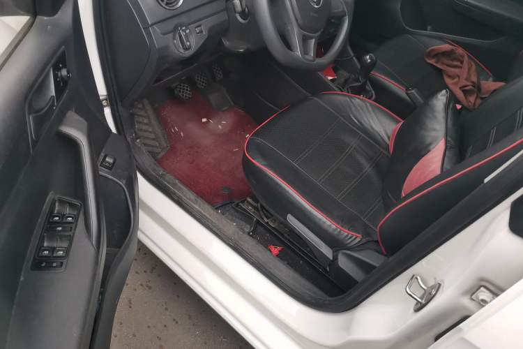 Used Volkswagen Jetta 2017 1.4L Manual Fashion Edition