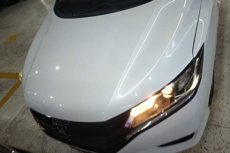 Used Honda Greiz 2016 1.5L CVT Classic Edition
