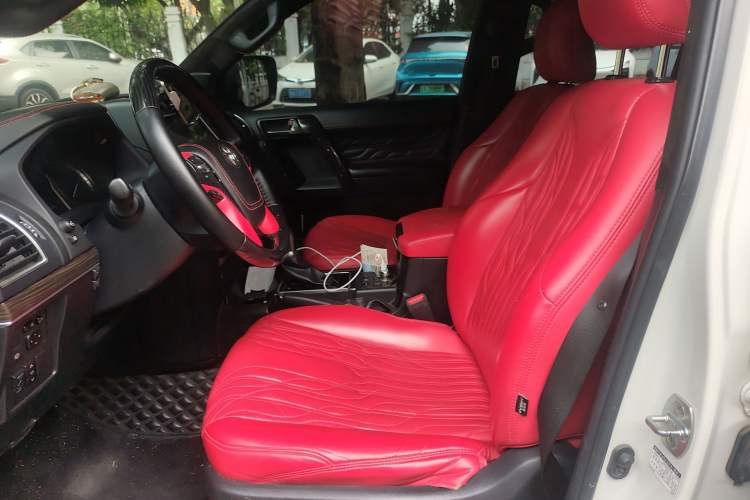 Used Toyota Prado 2018 3.5L Automatic TX-L with Rear-Mounted Spare Tire Left Front Seat