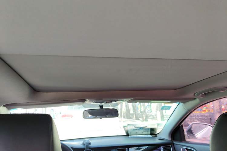 Used Hyundai Mistra 2016 1.8L Automatic Smart GLS Headliner