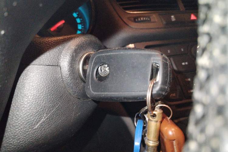 Used Buick Encore 2013 1.4T Manual Two-Wheel Drive Entry Model