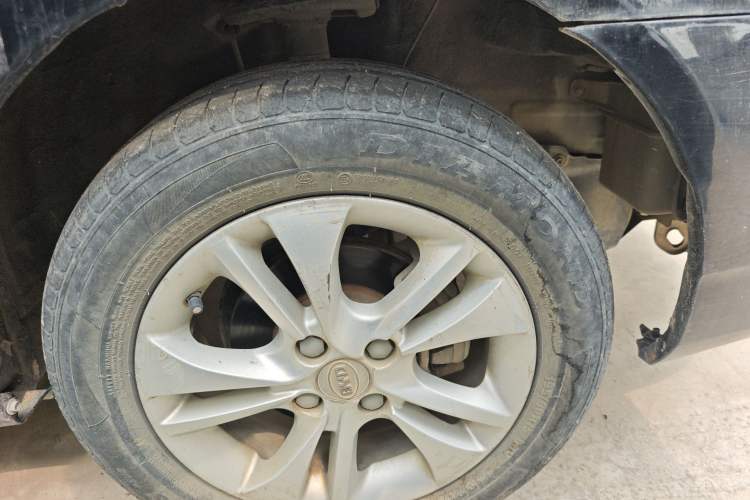 Used BYD F3 2015 Energy-Saving Edition 1.5L Automatic Luxury Model
