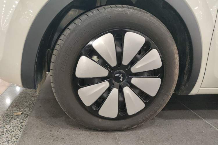 Used Wuling Bingo 2023 203km Comfort Edition