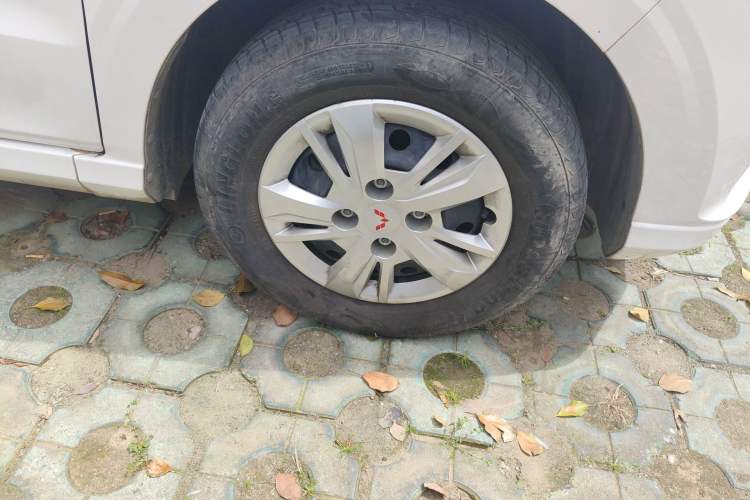 Used Wuling Hongguang 2021 1.5L Facelifted S Comfort Version with Electric Power Steering LAR
