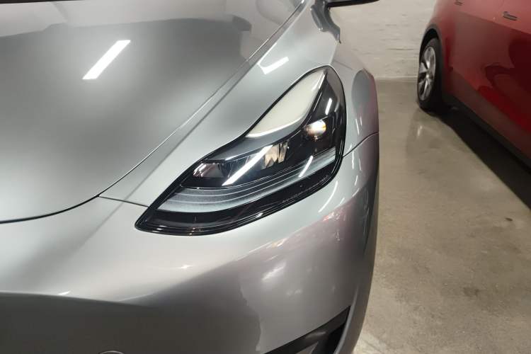 Used Tesla Model Y 2024 Rear-Wheel-Drive Version
