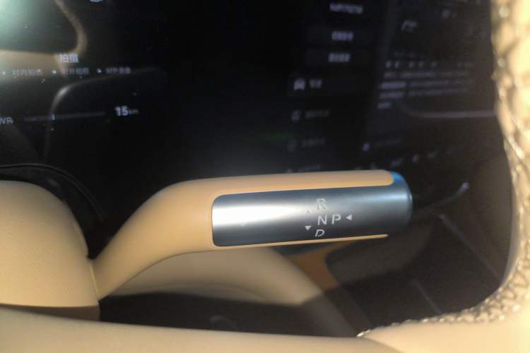 Used Hima AITO M9 2025 Extended-Range Ultra Version 52 kWh 6-Seater