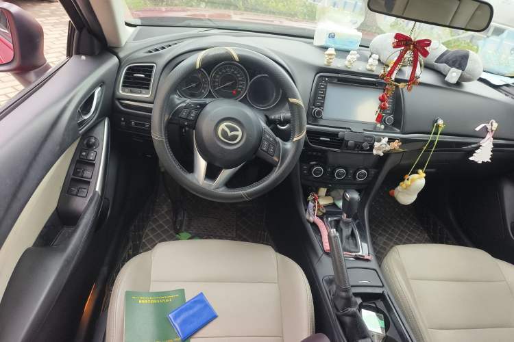 Used Mazda Atenza 2014 2.0L Blue Sky Fashion Edition