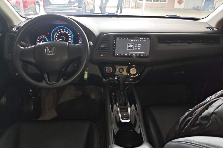 Used Honda Vezel 2020 1.5L CVT Elite Edition
