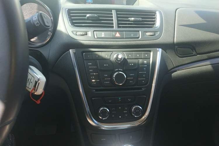 Used Buick Encore 2015 1.4T Automatic Two-Wheel Drive Urban Leading Model
