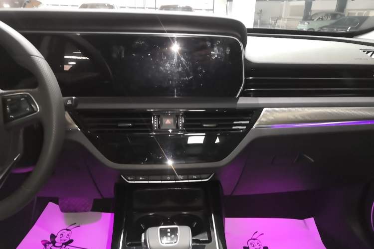 Used Hongqi HS5 2022 Revised Version 2.0T Smart Connect Flagship Edition