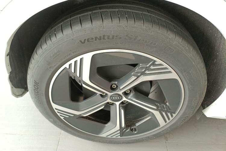 Used Audi Q4 e-tron 2024 50 e-tron quattro Creation Edition Midnight