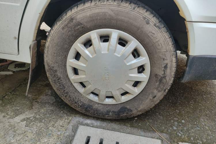 Used JMC Transit 2017 2.8T Commercial Version Short Wheelbase Mid-Roof 6/7/8-Seater JX493