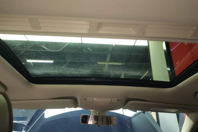 Used Mercedes-Benz E-Class 2018 Facelift E 200 L Sport Edition