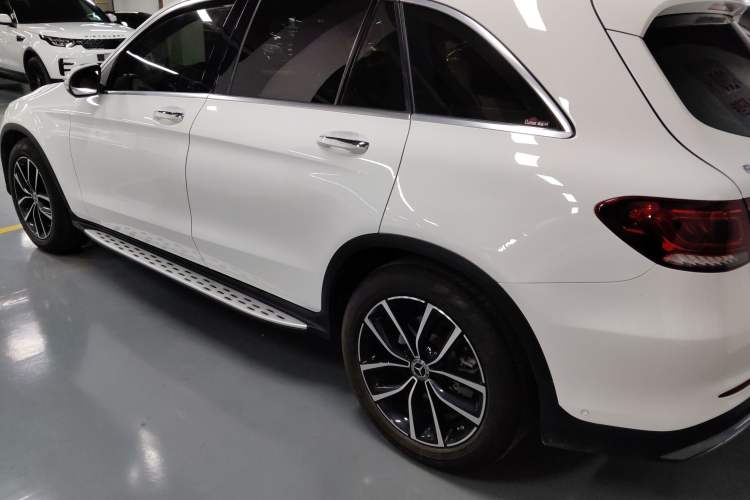 Used Mercedes-Benz GLC 2020 Facelift GLC 300 L 4MATIC Dynamic Edition
