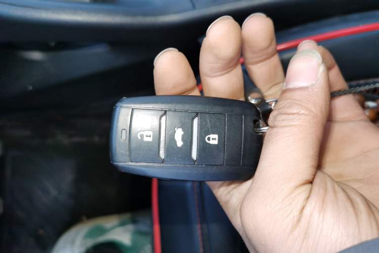 Used Changan CS75 2014 2.0L Manual Leading Version China IV Standard