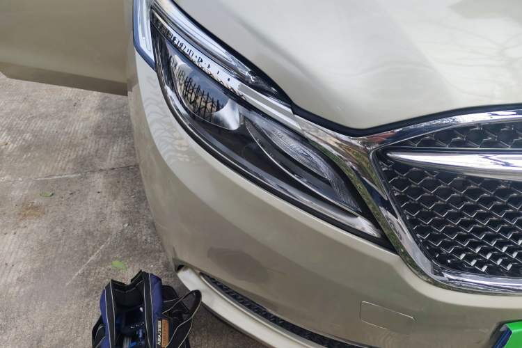 Used Buick GL8 2018 ES 28T Comfort Model China VI Standard