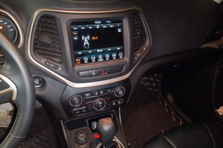 Used Jeep Cherokee 2016 2.4L Professional Smart Version