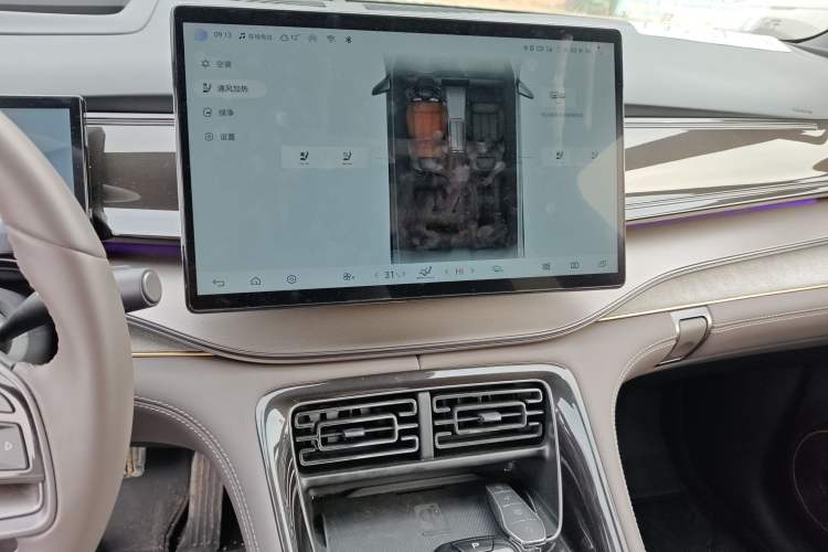 Used BYD Frigate 07 2024 HONOR Edition DM-i 205KM Flagship Model