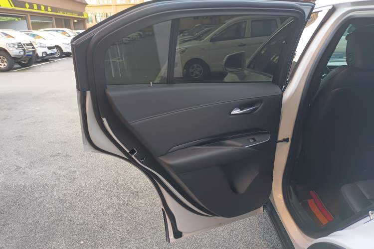 Used Cadillac XT4 2022 28T Two-Wheel Drive Fashion Edition
