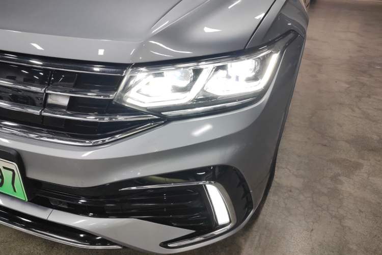 Used Volkswagen Tiguan L New Energy 2022 430 PHEV Plug-in Hybrid Flagship Edition Left Front Headlight