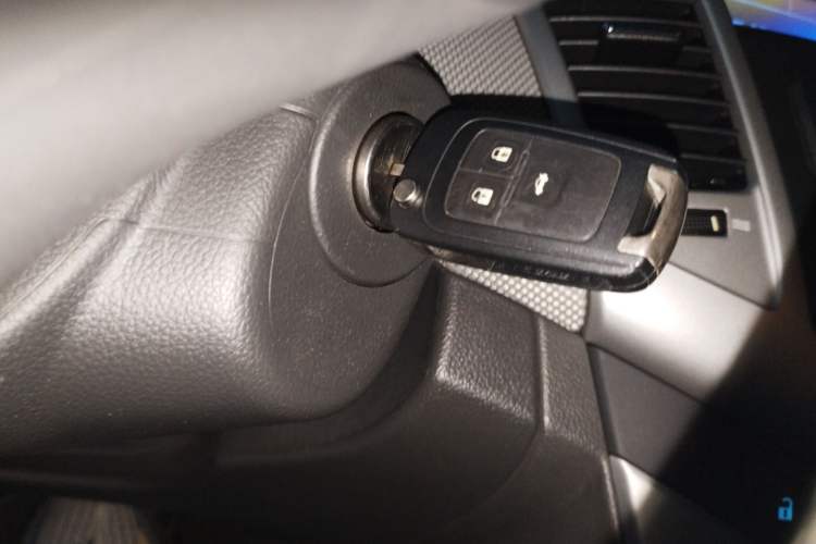 Used Chevrolet Cruze 2013 1.8L SE AT
