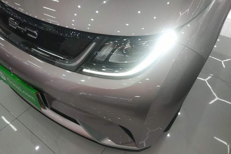 Used BYD Dolphin 2023 420 km Free Version
