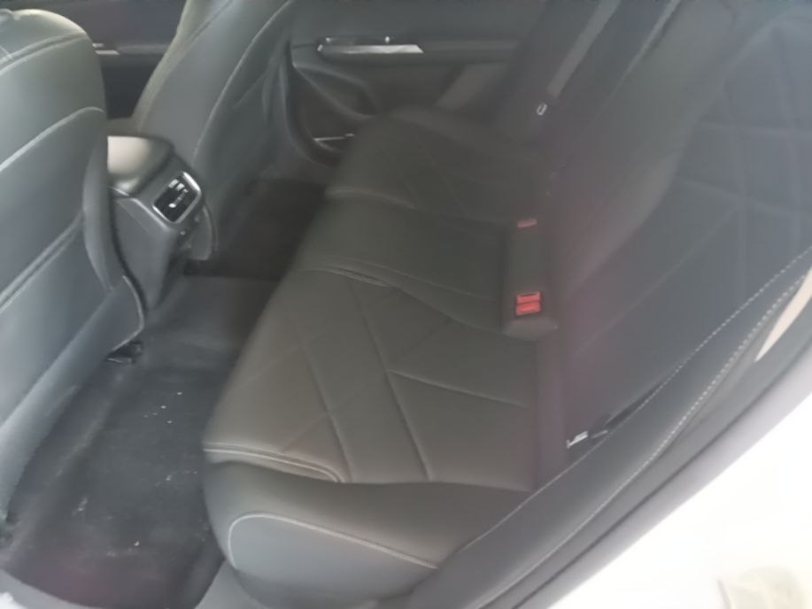 Geely Galaxy L6 2024 60km PLUS Dragon Edition — снимка 20