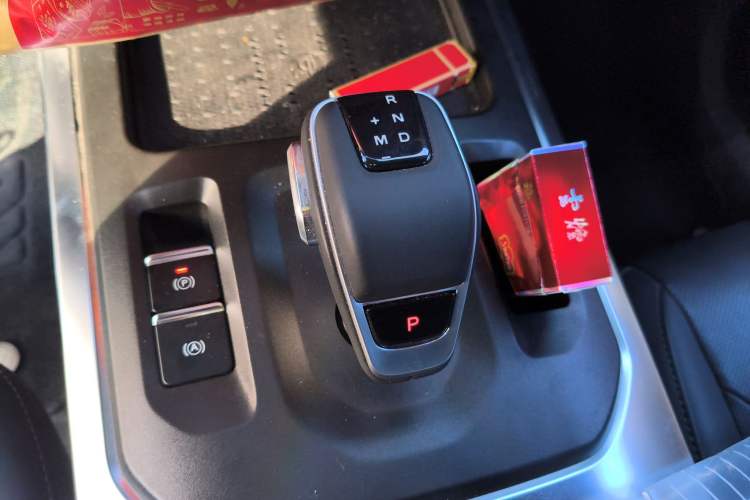 Used 212 T01 2024 2.0T Mechanic