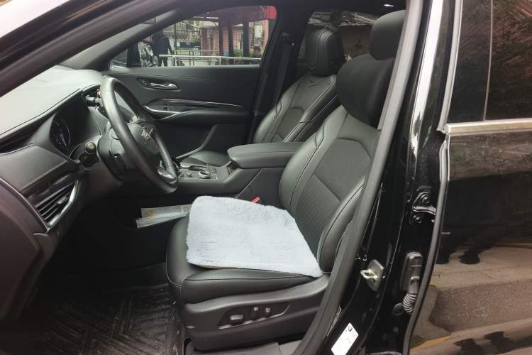 Used Cadillac XT4 2020 Revised Version 28T Two-Wheel Drive Tech Edition
