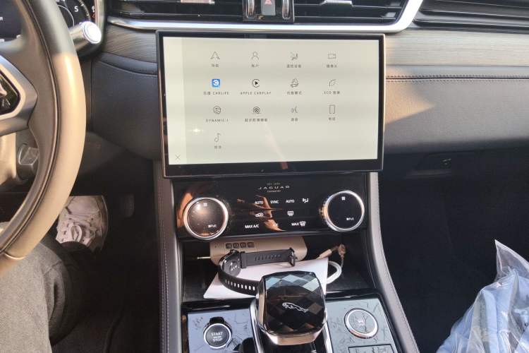 Used Jaguar XFL 2021 XFL 2.0T P200 Two-Wheel-Drive Elite Luxury Edition
