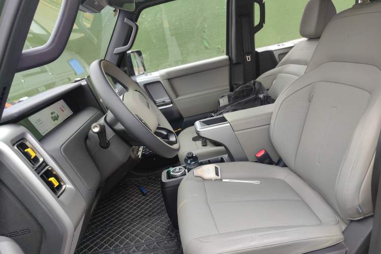 Used iCAR V23 2025 401 Two-Wheel Drive Intelligent Driving Version