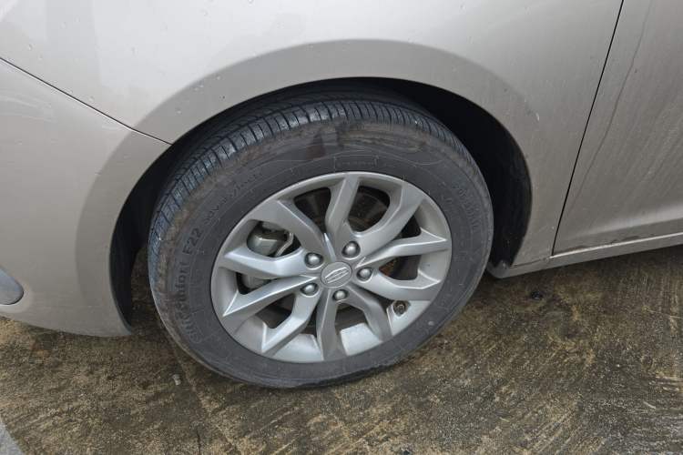 Used Geely Auto Emgrand GL 2017 1.8L Manual Elite Model
