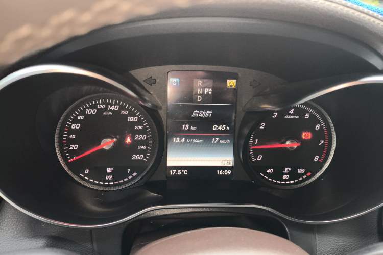 Used Mercedes-Benz GLC 2019 Facelift GLC 260 L 4MATIC Luxury Model Instrument Cluster