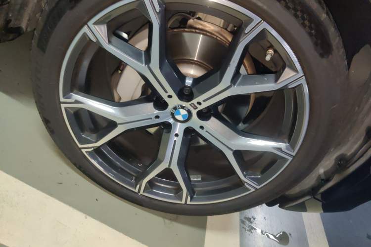 Used BMW X5 2023 xDrive 30Li Luxury M Sport Night Edition Package