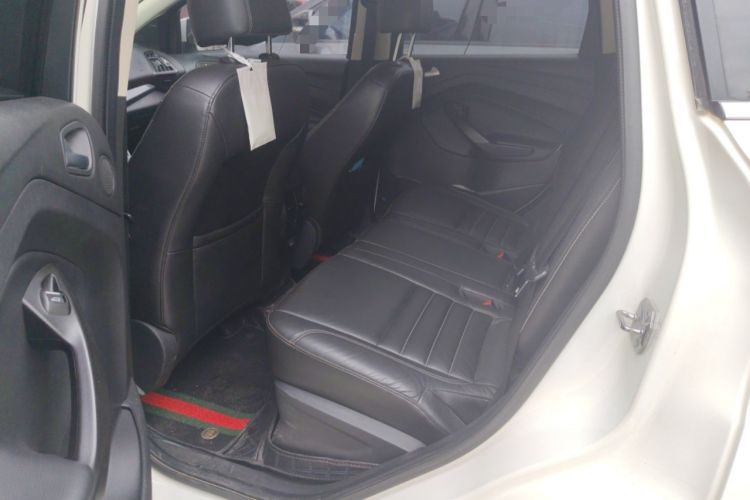 Used Ford Kuga 2015 1.5L GTDi Four-Wheel-Drive Elite Model Left Rear Seat