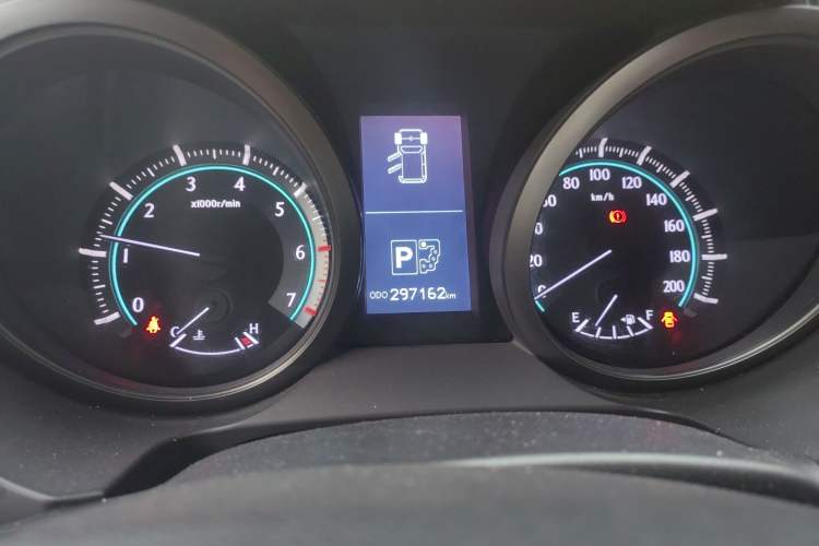 Used Toyota Prado 2010 4.0L Automatic TX-L
