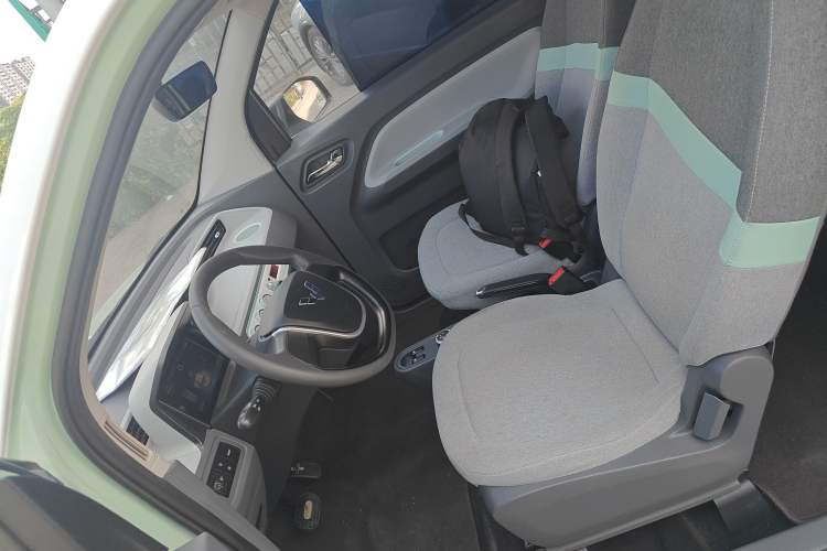 Used Wuling Hongguang MINIEV 2022 Macaron Premium Model – Lithium Iron Phosphate