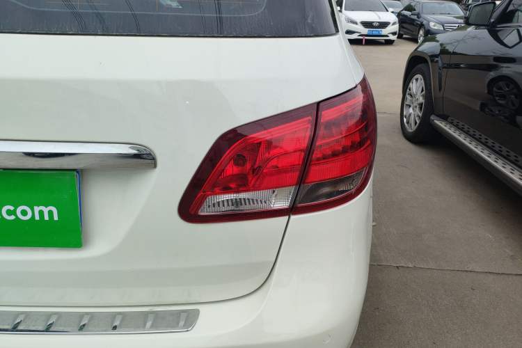 Used Mercedes-Benz B-Class 2017 B 200 Sport Edition
