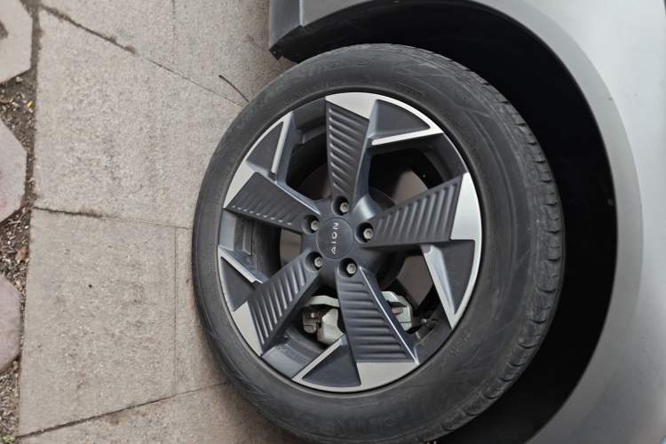 Used AION Y 2022 70 Intelligent Edition Lithium Iron Phosphate