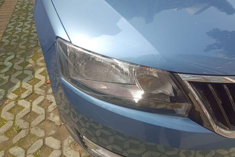 Used Skoda Rapid Spaceback 2014 1.6L Automatic Enjoyment Edition
