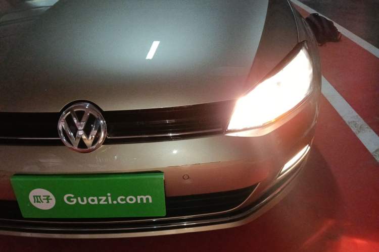 Used Volkswagen Golf 2017 230TSI Automatic Comfort Edition – Celebrating Milestone of One Million Units
