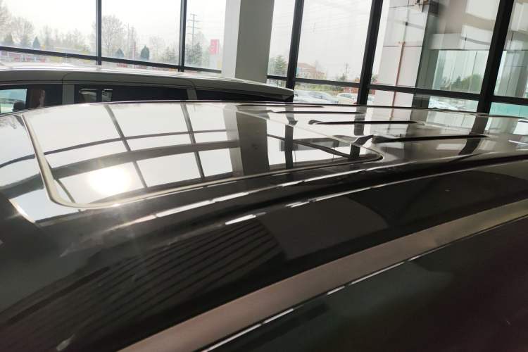 Used Wey Gaoshan 2025 Four-Wheel Drive Alpine 8 Roof