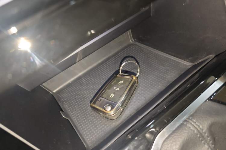 Used Volkswagen Tayron 2023 330TSI Two-Wheel-Drive Luxury Plus Advanced Version