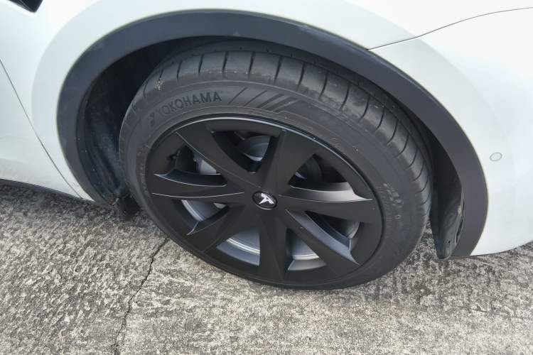 Used Tesla Model Y 2022 Rear-Wheel-Drive Version