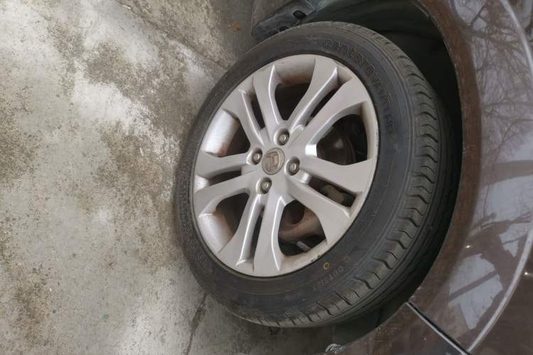 Used Suzuki Liana A6 2015 Hatchback 1.4L Manual Ideal Model Right Front Wheel Hub