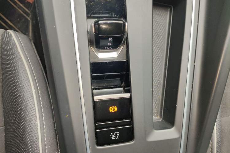 Used Volkswagen Golf 2023 Facelift 280TSI DSG R-Line Lite
